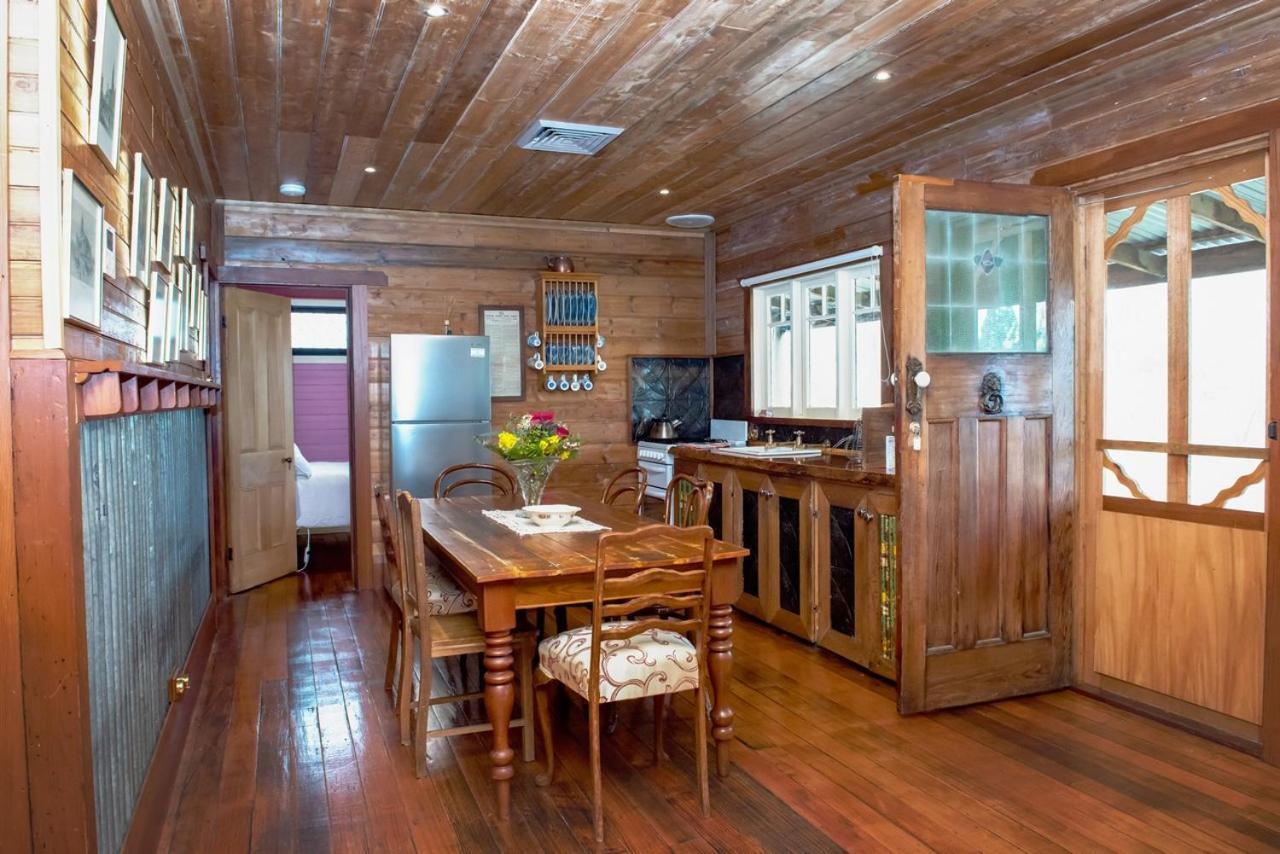 Colby Cottages, Wooragee Near Beechworth Extérieur photo